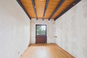 Sanierungsbedürftiges Reihenendhaus mit Garage, Außenstellplatz & Garten in Herrenberg-Haslach! – Die vollständige Adresse der Immobilie erhältst du vom Anbieter., 71083 Herrenberg – Vorschaubild 10