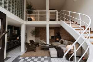 Atelier-Maisonette-voll Unterkellert-Terrasse-Denkmalschutz
