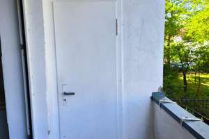 3 Zimmer , Küche, Diele, Bad mit Balkon in zentraler Lage  in Düsseldorf ab sofort zu vermieten – Die vollständige Adresse der Immobilie erhältst du vom Anbieter., 40227 Oberbilk, Düsseldorf – Vorschaubild 10