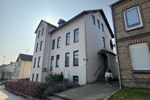 Geräumige Altbauvilla / Mitarbeiterhaus über 4 Etagen zentral in Schleswig – Die vollständige Adresse der Immobilie erhältst du vom Anbieter., 24837 Schleswig – Vorschaubild 7