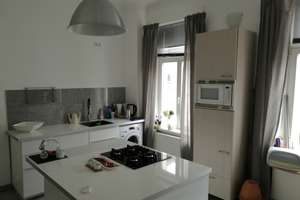 Geräumige 4-Zimmer-Wohnung in Krefeld Stadtmitte – Die vollständige Adresse der Immobilie erhältst du vom Anbieter., 47798 Stadtmitte, Krefeld – Vorschaubild 3