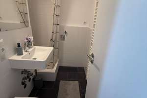  möbliertes Studio-Apartment (33 m²) in München-Fürstenried, verfügbar ab 01.02.2026 – Bellinzonastraße 20, 81475 Fürstenried-West, München – Vorschaubild 7