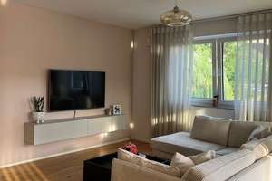 Nagold : Gehobene, neuwertige 3-Zimmer-Wohnung  – Heinestraße 4, 72202 Nagold – Vorschaubild 2