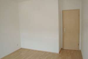 EBK zum Abkauf - Überdachter Süd-West-Balkon mit Blick ins Grüne – Helmholtzstraße 39, 9131 Hilbersdorf, Chemnitz – Vorschaubild 20