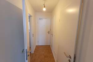 Hochwertig modernisierte 1-Zimmer-Wohnung mit Balkon in München-Sendling – Ganghoferstr.  71, 81373 Untersendling, München – Vorschaubild 4