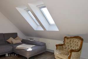 Einfach Mehr: Top 2-Zimmer-DG-Wohnung, modernisiert, EBK, Balkon, Garage. Ruhige Wohnlage. – Die vollständige Adresse der Immobilie erhältst du vom Anbieter., 85055 Nordost, Ingolstadt – Vorschaubild 5