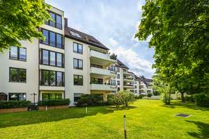 Lichtdurchflutete 2-Zimmer-Erdgeschoss-Wohnung mit Balkon und Tiefgarage in Düsseldorf-Mörsenbroich – 40470 Mörsenbroich, Düsseldorf – Vorschaubild 2