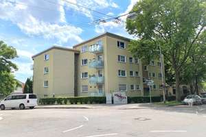Helle, möblierte 2-Zimmer-Wohnung mit Balkon und Stellplatz in Stuttgart-Bad Cannstatt - frei ab 01. – Obere Waiblinger Straße 112-114, 70372 Schmidener Vorstadt, Stuttgart – Vorschaubild 11