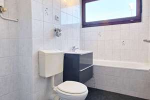 Vermietete 3-Zimmer-Wohnung mit West-Loggia und Fahrstuhl nur 300 m vom Kudamm!! – Die vollständige Adresse der Immobilie erhältst du vom Anbieter., 10629 Charlottenburg, Berlin – Vorschaubild 9