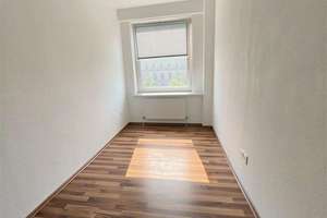 Wohnen im Herzen von Braunschweig – großzügige Wohnung am Bohlweg – Die vollständige Adresse der Immobilie erhältst du vom Anbieter., 38100 Innenstadt, Braunschweig – Vorschaubild 10