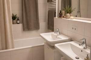 Moderne 3-Zimmer-Wohnung mit Balkon & Tiefgaragenstellplatz im beliebten Freiburg-Vauban – 79100 Vauban, Freiburg im Breisgau – Vorschaubild 5