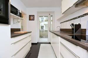 Wunderschöne und modern möblierte Wohnung mit Balkon im beliebten Stuttgarter Westen – Die vollständige Adresse der Immobilie erhältst du vom Anbieter., 70193 Vogelsang, Stuttgart – Vorschaubild 3