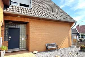 Wohnhaus mit eigenem Garten - Schaffen Sie sich Ihre Wohn-Oase zum Entspannen und Genießen – Die vollständige Adresse der Immobilie erhältst du vom Anbieter., 41334 Nettetal – Vorschaubild 2