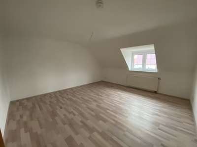 Immobilie in Priestewitz - Doppelhaushälfte mit Garten und Garage in Priestewitz zu verkaufen - Bild 4