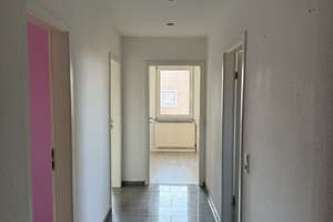 Dortmund-Aplerbeck , Schöne 3 1/2 Zimmer Dachgeschosswohnung – Die vollständige Adresse der Immobilie erhältst du vom Anbieter., 44287 Berghofen, Dortmund – Vorschaubild 2