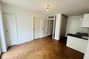 Lichtdurchflutete 1,5-Zimmer-Wohnung in ruhiger Lage! - mit EBK! – Deutschmeisterstraße 28, 10367 Berlin – Vorschaubild 6