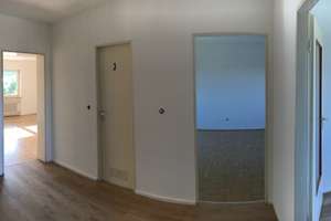 Freundliche 2-Zimmer Wohnung mit Balkon und EBK in ruhiger und zentraler Lage in Regensburg – 93059 Stadtamhof, Regensburg – Vorschaubild 6