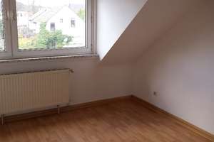 vier Zimmer DG Wohnung in Essen, Freisenbruch – Bochumer Landstraße 343, 45279 Freisenbruch, Essen – Vorschaubild 10