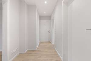 2-Zimmer-Wohnung, Balkon, Bad mit Fenster und Tiefgaragenstellplatz in Hamburg-Barmbek – Geierstraße 22, 22305 Barmbek-Nord, Hamburg – Vorschaubild 9