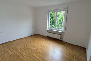 Helle 3-Zimmer-Wohnung mit offener Küche und Balkon – 70192 Mönchhalde, Stuttgart – Vorschaubild 2