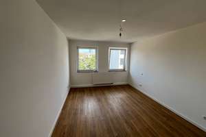 * 4 ZKB * kleiner Balkon * 4.OG * kein Aufzug * – 67059 Mitte, Ludwigshafen am Rhein – Vorschaubild 6