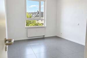Bezugsfrei | Moderne 4-Zimmer-Wohnung mit Balkon und Tiefgarage im beliebten Oberbilk – 40227 Oberbilk, Düsseldorf – Vorschaubild 8
