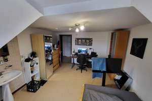 Zimmer in Studentenwohnheim