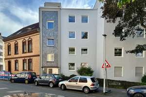 Hier wohnt das Glück! 3,5 Zimmer Eigentumswohnung mit Balkon, Aufzug und eigener Garage.