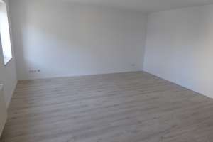 Preiswertes Wohnen für Jung und Alt mit Aufzug und EBK – Philippstraße 8, 9130 Sonnenberg, Chemnitz – Vorschaubild 6