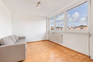 NUR NOCH WARTELISTE ! Gepflegtes Mittelreihenhaus mit 2 Garagen in beliebter Lage von HH-Rahlstedt – Die vollständige Adresse der Immobilie erhältst du vom Anbieter., 22149 Rahlstedt, Hamburg – Vorschaubild 15
