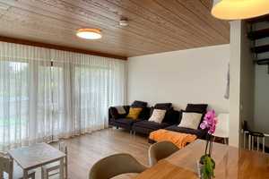Sanierte Doppelhaushälfte in Freudental / Einzelgarage, Garten, Solar + PV inkl. Akku, Einbauküche – Ludwigsburg (Kreis) – Vorschaubild 4