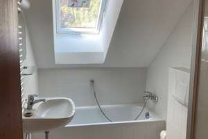 Vermietung einer 3-Zimmer-Wohnung in München-Altharlaching, Lindenstr. – Die vollständige Adresse der Immobilie erhältst du vom Anbieter., 81545 Harlaching, München – Vorschaubild 5