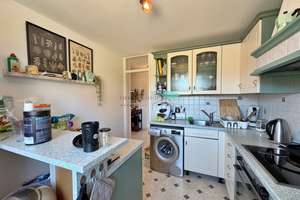 Neu renovierte 3 Zimmer Wohnung in zentraler Lage von Reutlingen mit großer Dachterrasse – 72762 Reutlingen-Mitte, Reutlingen – Vorschaubild 16