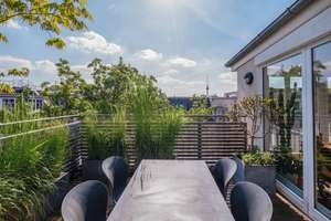 Urbane Ruheoase im Bötzowkiez – mit Kamin und zwei Sonnenterrassen – Die vollständige Adresse der Immobilie erhältst du vom Anbieter., 10407 Prenzlauer Berg, Berlin – Vorschaubild 2