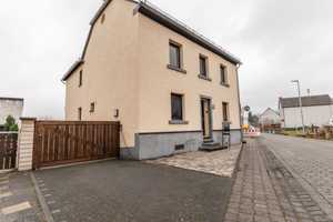 Wohnidylle für Ihre Familie! Einfamilienhaus mit Anbau und großem Grundstück (bebaubar) in Wehr – Ahrweiler (Kreis) – Vorschaubild 2