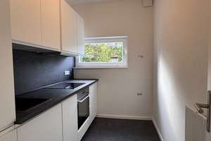 Frisch Sanierte 2-Zimmerwohnung im ruhigen Lichterfelde Ost – 12209 Lichterfelde, Berlin – Vorschaubild 3
