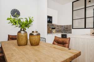 Stilvoll modernisiert: 2,5-Zimmer-Wohnung in Köln-Ehrenfeld – Subbelrather Straße 331, 50825 Ehrenfeld (Ortsteil), Köln – Vorschaubild 29