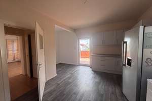 Geräumige 2-Zimmerwohnung mit 2 Balkonen in beliebter Lage! – 65187 Biebrich, Wiesbaden – Vorschaubild 5
