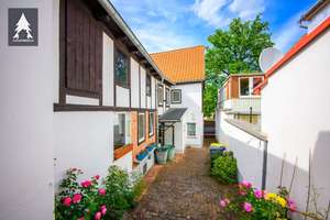 Harzig. Knarzig. Gernrode. – Schulplatz 5, 6485 Gernrode – Vorschaubild 10
