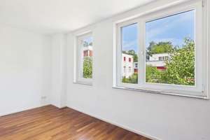 Schönes Reihenmittelhaus mit Terrasse, kleinem Garten und Dachterrasse in Hamburg-Poppenbüttel – Die vollständige Adresse der Immobilie erhältst du vom Anbieter., 22391 Poppenbüttel, Hamburg – Vorschaubild 8