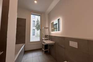 Mitte: 2-Zi-NB-Wohnung - WASSERBLICK - 66 m² - 2 TERRASSEN, EBK LUXUS Bad - per SOFORT zu VERKAUFEN – Die vollständige Adresse der Immobilie erhältst du vom Anbieter., 10557 Moabit, Berlin – Vorschaubild 23