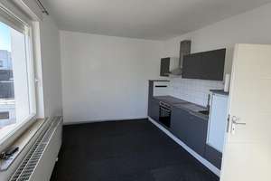 WG möglich! Renovierte 2-3 Zimmer Wohnung mit großem Balkon! – 33609 Mitte, Bielefeld – Vorschaubild 6