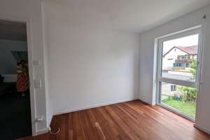 Moderne, neuwertige 3,5-Zimmer-Dachgeschosswohnung in Walddorfhäslach – Landstraße 17/1, 72141 Walddorfhäslach – Vorschaubild 9