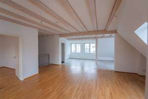 Zentrum-Südost! Wunderschöne 5 Zi. Whg., Parkett, 2 Bäder, Gäste WC, AK, Dachterrasse!!! – Die vollständige Adresse der Immobilie erhältst du vom Anbieter., 4103 Zentrum-Südost, Leipzig – Vorschaubild 2
