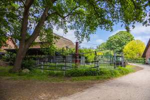 Idyllische Reitanlage mit Wohnhaus, Gästezimmern und Wirtschaftsgebäuden – Die vollständige Adresse der Immobilie erhältst du vom Anbieter., 27612 Loxstedt – Vorschaubild 27