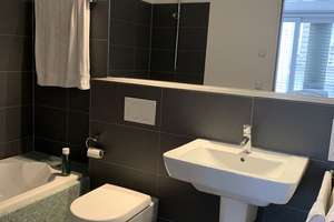 Property thumbnail 9