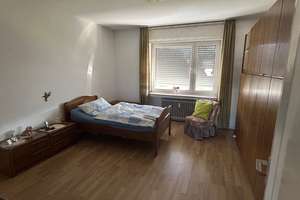 Großzügige 4-Zimmer-Eigentumswohnung mit Loggia u. Balkon in Bockum! – Bethelstraße 58, 47800 Bockum, Krefeld – Vorschaubild 12