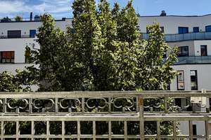 Vollständig modernisierte Altbauwohnung mit großzügigem Grundriss und Balkon im Samariterkiez. – Die vollständige Adresse der Immobilie erhältst du vom Anbieter., 10247 Friedrichshain, Berlin – Vorschaubild 9