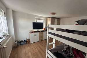 Mehrfamilienhaus mit Gewerbeeinheit und Ausbaupotential – Die vollständige Adresse der Immobilie erhältst du vom Anbieter., 72770 Ohmenhausen, Reutlingen – Vorschaubild 8