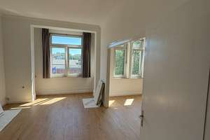 Frisch renovierte 2,5-Zimmer-Altbauwohnung mit Balkon in zentraler Lage von Solingen-Ohligs – Bahnstraße 6, 42697 Ohligs/Aufderhöhe/Merscheid, Solingen – Vorschaubild 2